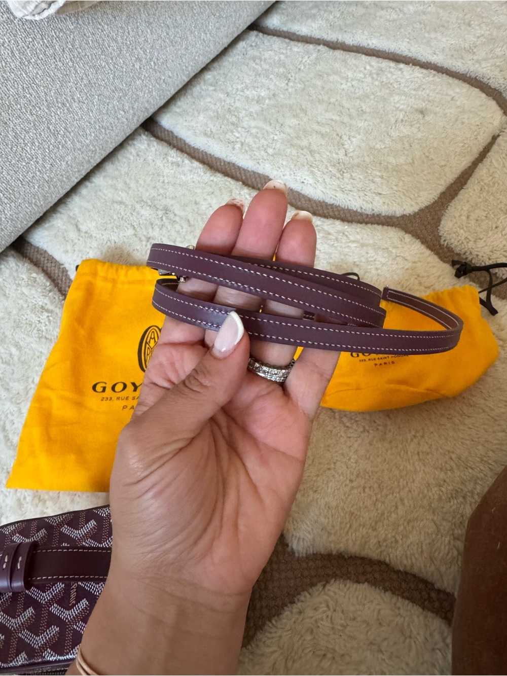 Goyard Burgundy Goyardine Coated Canvas Vanity Case with Strap NWT - Picture 9 of 10